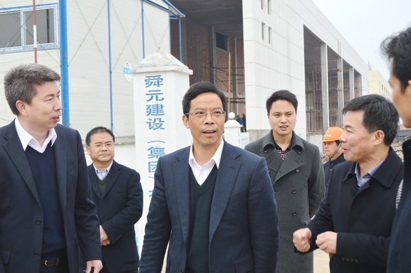 2015年3月3日,浙江省湖州市长兴县委书记吕志良率领县党委,政府